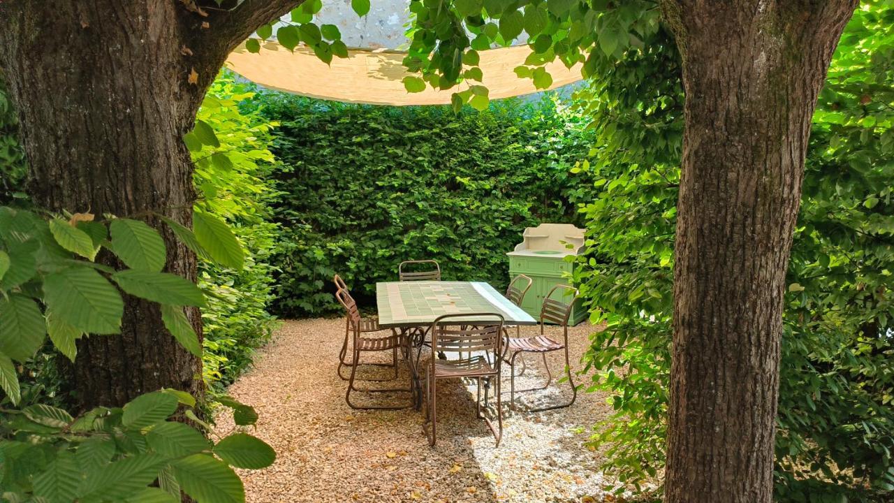 Bed and Breakfast Le Grand Barrois à Crécy-la-Chapelle Extérieur photo
